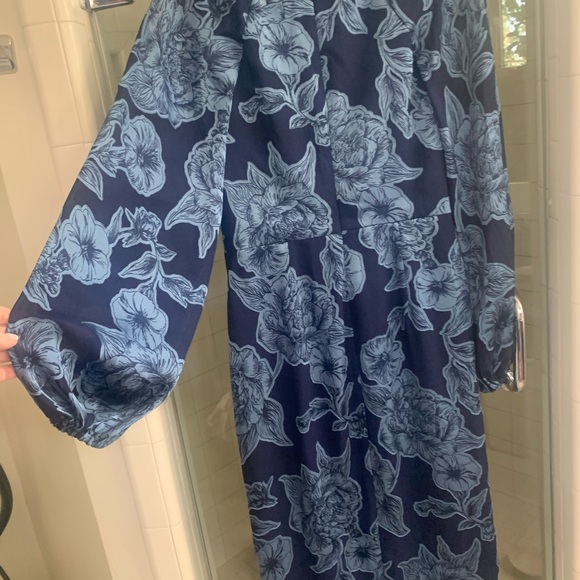 Theia Joslyn Bishop sleeve dress - Picture 9 of 10